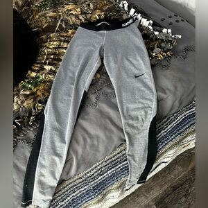 womens nike pro leggings size medium